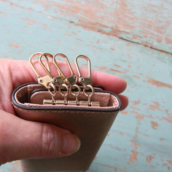 KATE SPADE ROSE GOLD METALLIC SMALL SAFFIANO LEATHER CARD CASE KEY HOLDER WALLET - Picture 6 of 6